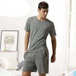 Pajamas For Men Couples Set Short Sleeve Shorts Classic Stripes High-grade Pajama Sets