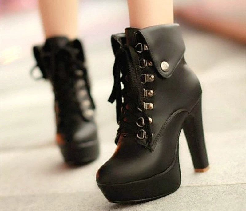 Women Faux Leather Ankle Boots Designer Fashion Platform Chunky High Heels Lace Up Short Booties Woman Autumn Winter Shoes