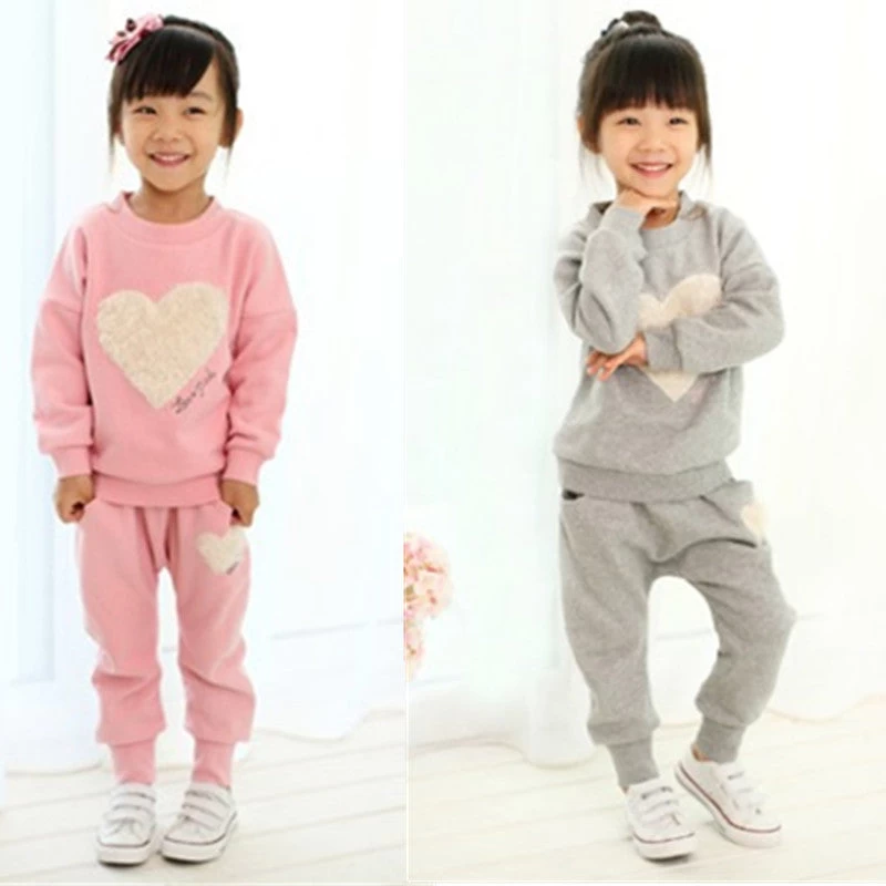 Free Shiping Love Clothing Kids Girls Clothes Sets,baby Girl Long Sleeve + Pant Set Children Love Sports Kids Clothing Sets