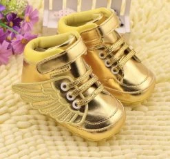 Soft Non-slip PU Born Baby First Walkers Shoe Infant Child Gold Pony Wing Toddler Boots Boy Girl Angel Wings Booties 0-2T